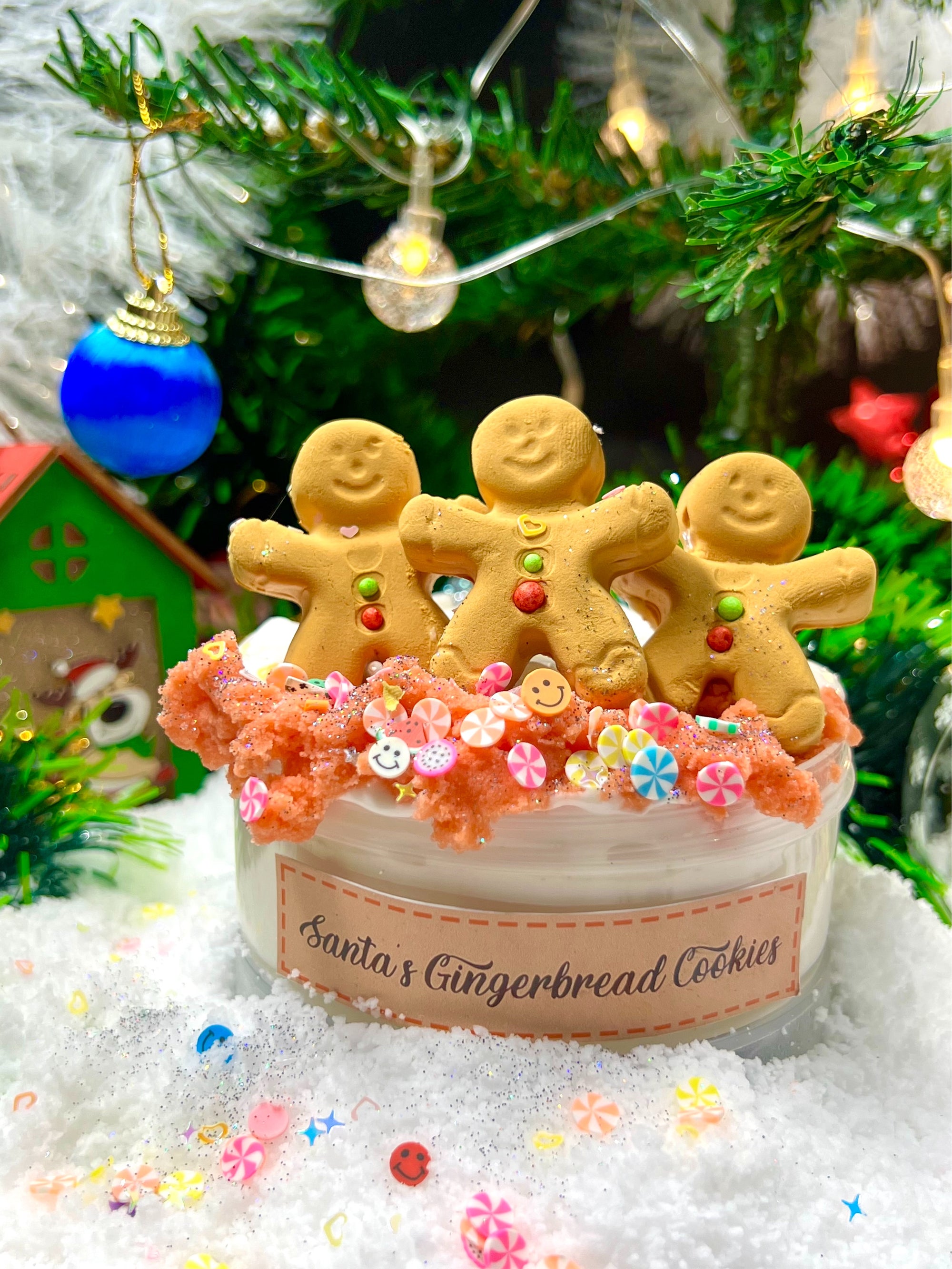 SANTA’S GINGERBREAD COOKIES